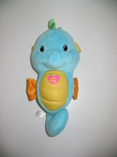 Interaktív Fisher Price világító kék csikóhal alvópajtás