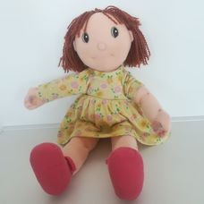 Zapf Maggie Raggies rongybaba virágmintás ruhácskában