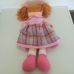 Girlie Paws vörösesbarna hajú rongybaba rózsaszín ruhában