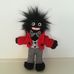 Golliwog piros frakkos csíkos nadrágos néger figura